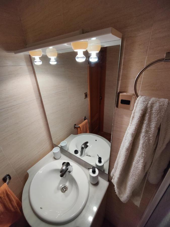 Ferienwohnung Sunny Flat With Balcony And Sea Views Cambrils Exterior foto